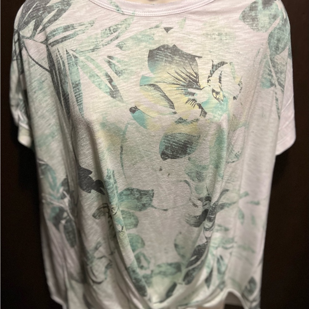 Tropical top by Tryst